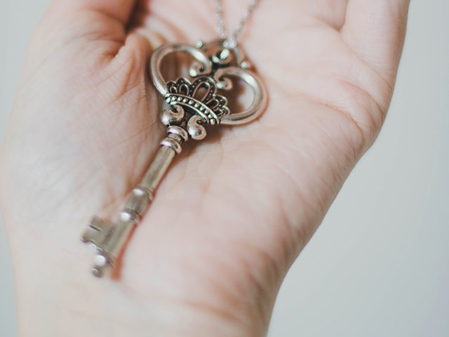 鍵のペンダント